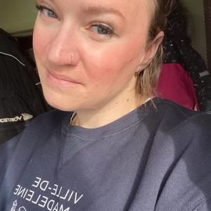 Meet your Posher, Caroline